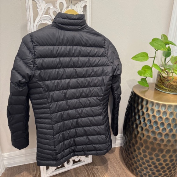 Patagonia down puffy - Picture 3 of 6